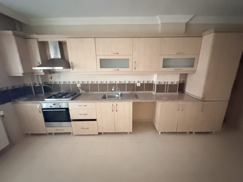 MARMARA'DAN JANDARMA KARŞISI 3+1 KİRALIK DAİRE