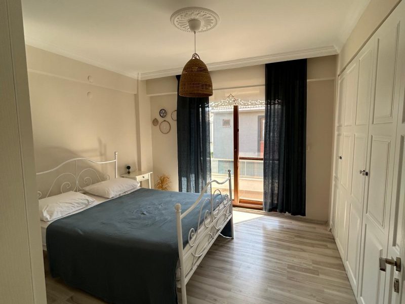 MARMARA'DAN SAROZ YAYLA SAHİLİ SATILIK TRİPLEKS VİLLA