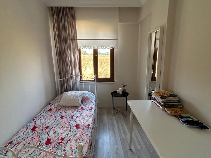 MARMARA'DAN SAROZ YAYLA SAHİLİ SATILIK TRİPLEKS VİLLA