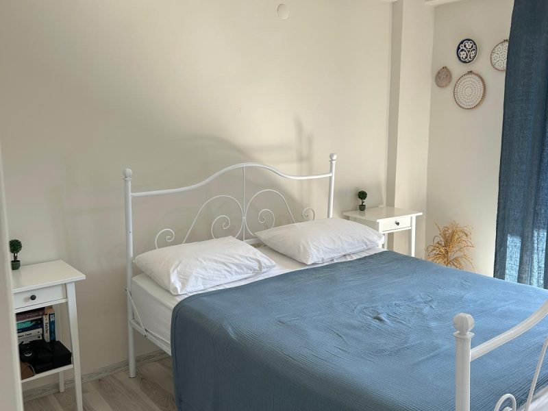 MARMARA'DAN SAROZ YAYLA SAHİLİ SATILIK TRİPLEKS VİLLA