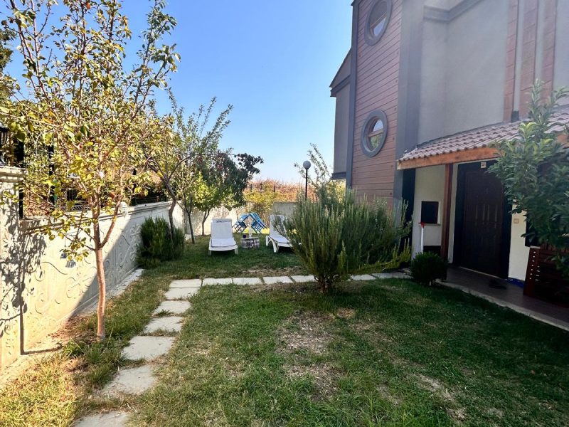 MARMARA'DAN SAROZ YAYLA SAHİLİ SATILIK TRİPLEKS VİLLA