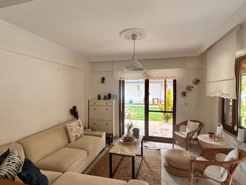 MARMARA'DAN SAROZ YAYLA SAHİLİ SATILIK TRİPLEKS VİLLA