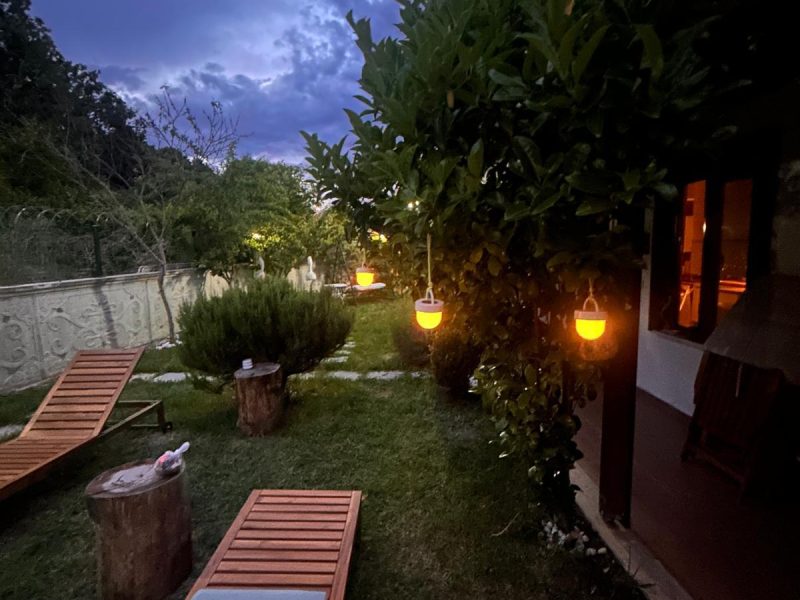 MARMARA'DAN SAROZ YAYLA SAHİLİ SATILIK TRİPLEKS VİLLA
